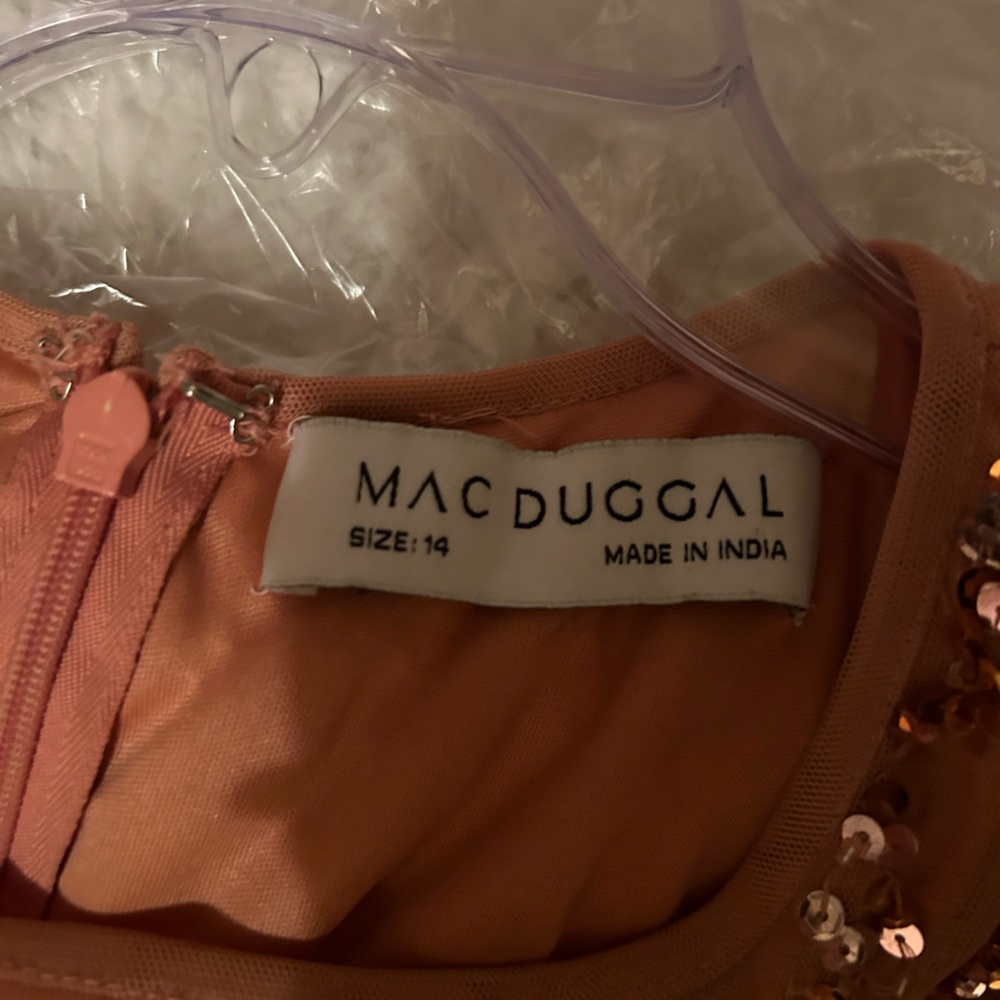 MACDUGGAL DRESS - Picture 4 of 7